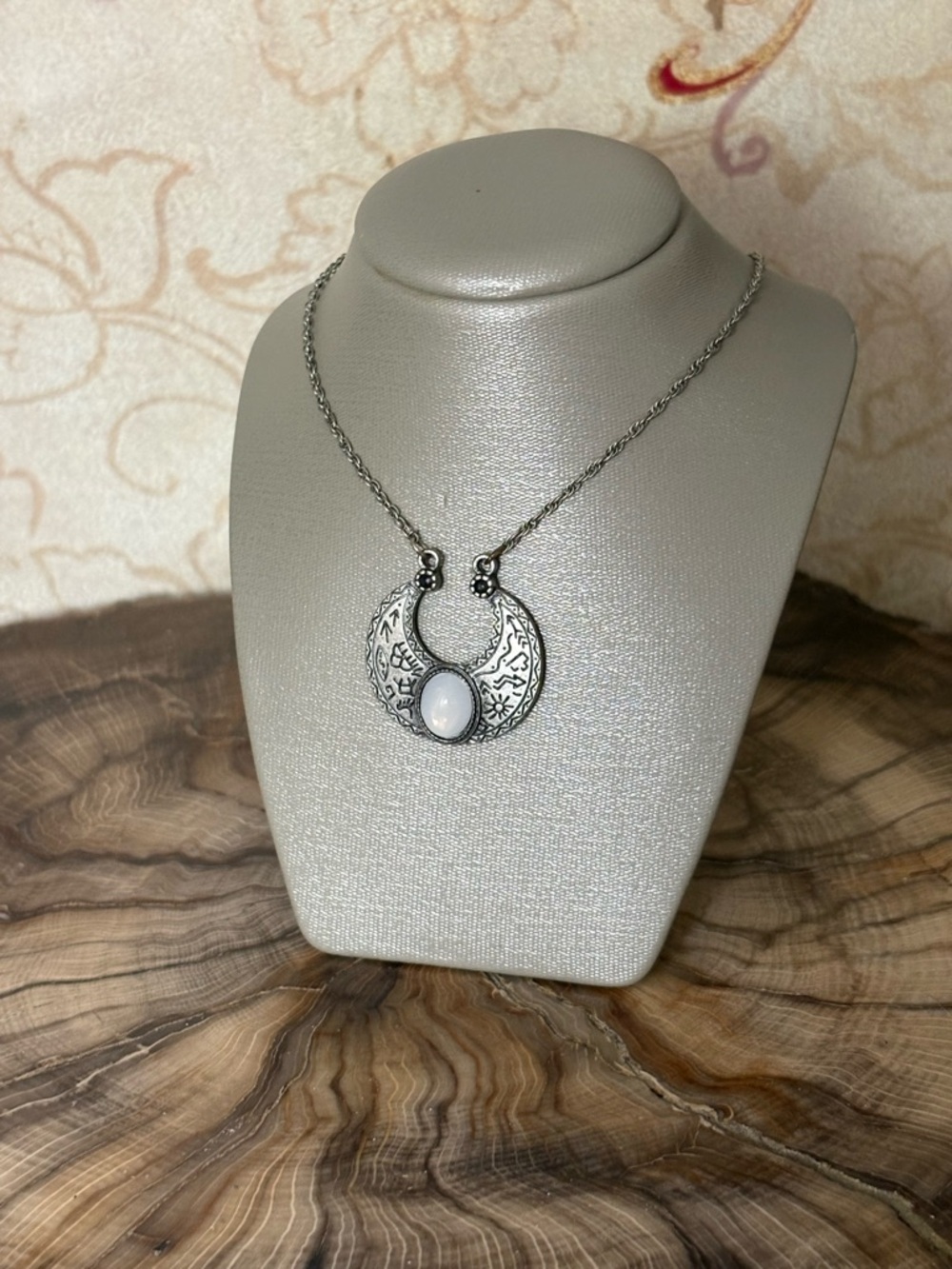Moonstone Crescent Moon Etched Silver Bohemian Pendant Necklace